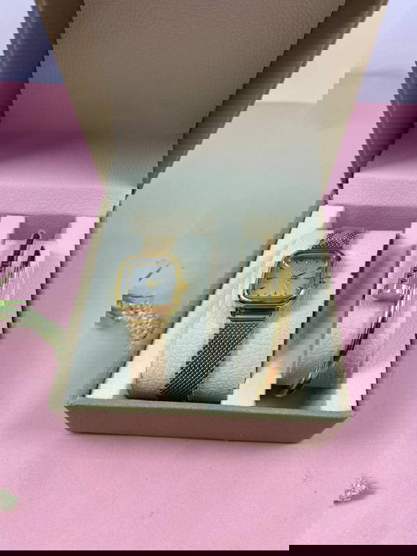 طقم حريمي شيك Image 9 Preview