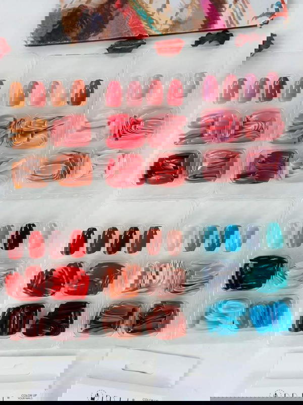 ضوافر 96اللوان  Image 1 Preview