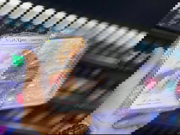 ضوافر شفافة  Image 2 Preview