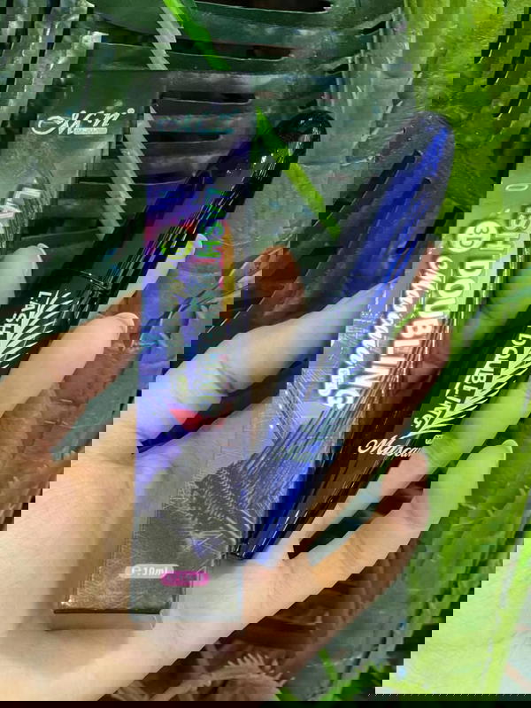 مسكرة MN زرقاء عادي  Image 2 Preview