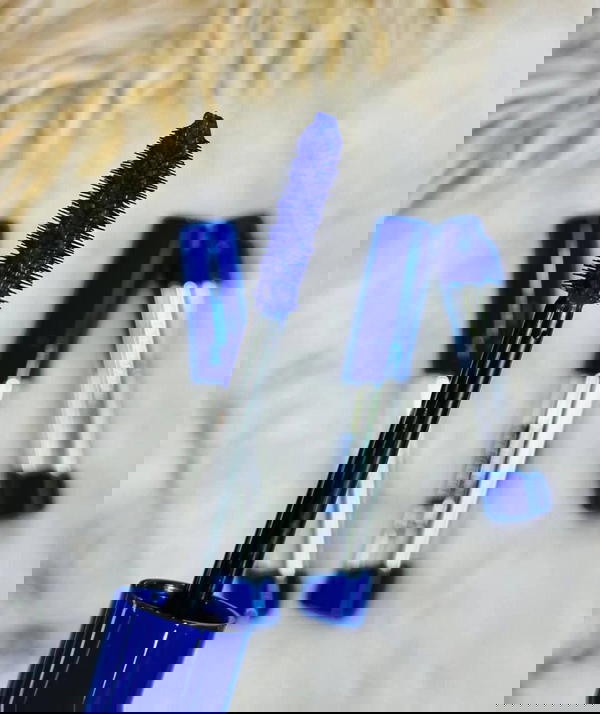 مسكرة زرقاء وتر بروف  Image 5 Preview