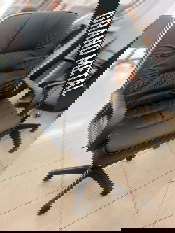 كرسى مكتب تنجيد  Image 1 Preview