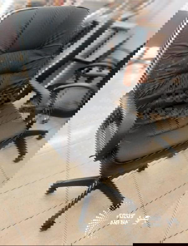 كرسى مكتب تنجيد  Image 3 Preview