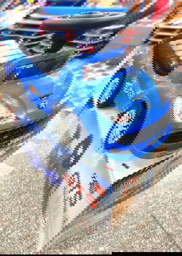 Car Image 5 Preview