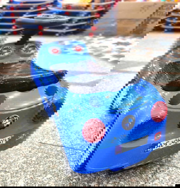 Car Image 7 Preview