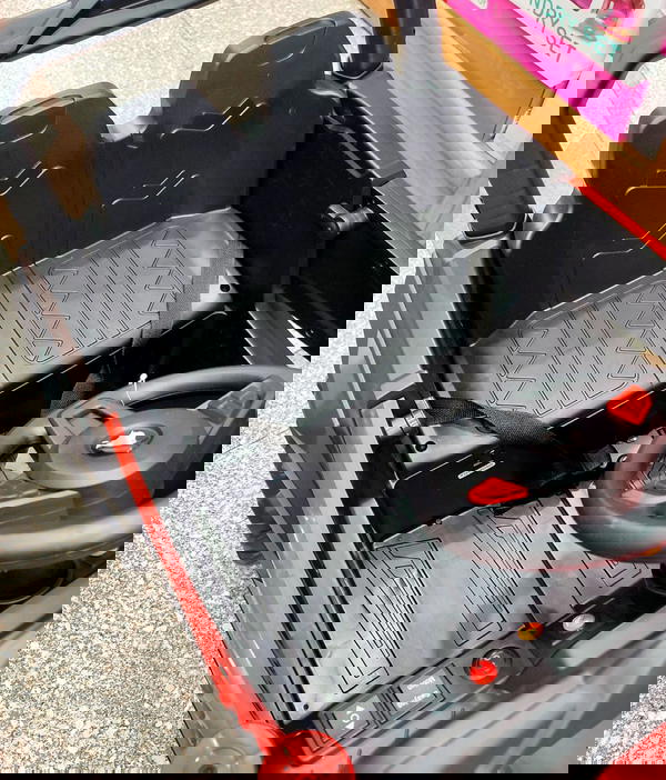 Electric Car Image 9 Preview