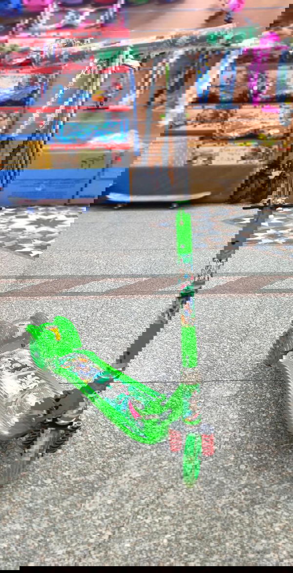 Scooter 🛵 Image 6 Preview
