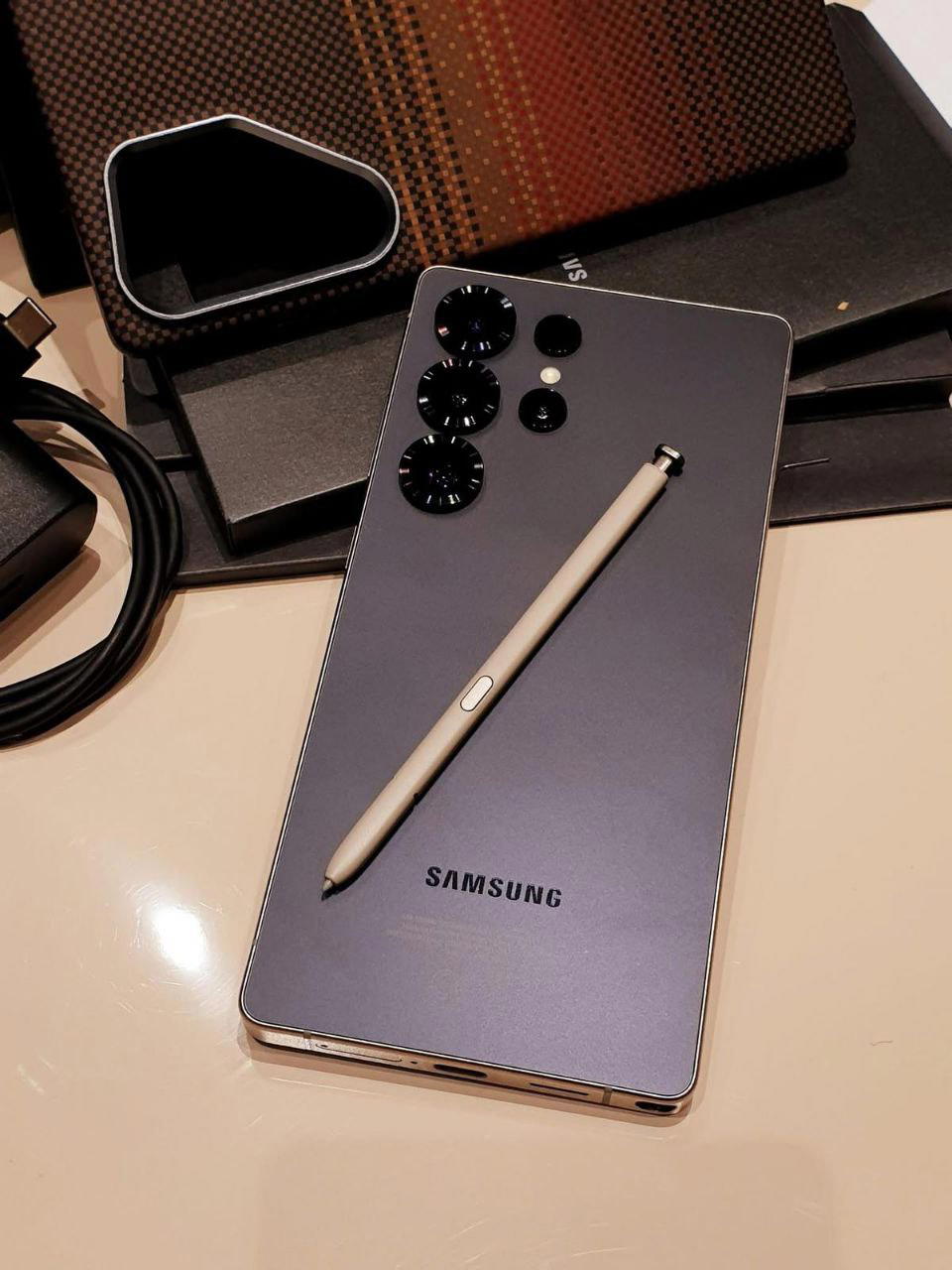 Samsung S25 Ultra  Preview Image