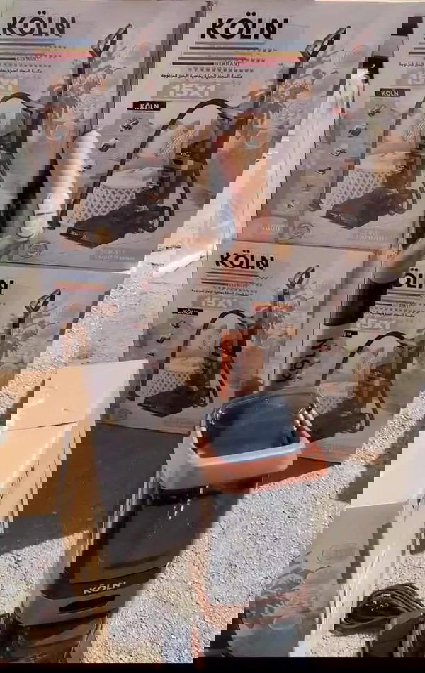 هل سئمت من الأوساخ العنيدة والمظهر الباهت لسجاد منزلك؟ نقدم لك الحل النهائي ??مكنسة غسيل السجاد كولن (KÖLN) الجديدة كلياً Image 3 Preview