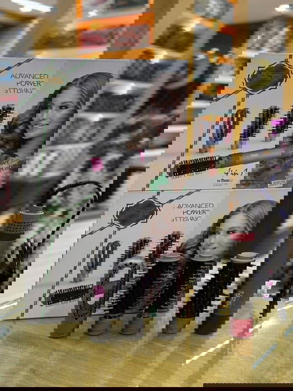 هل تبحثين عن تسريحة شعر مثالية كل يوم؟نقدم لكِ جهاز Styling المتكامل 4 في 1 من dsp Image 4 Preview