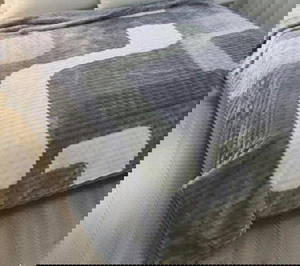 حرام شتوي مخمل ناعم وزن 5 كيلو بسعر العرض Image 1 Preview