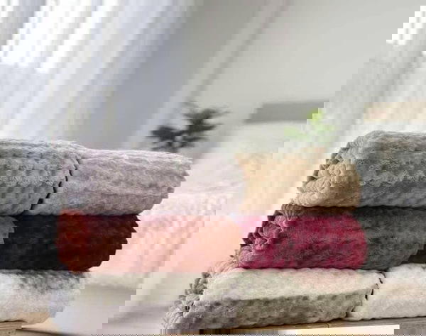 حرام شتوي مخمل ناعم وزن 5 كيلو بسعر العرض Image 3 Preview