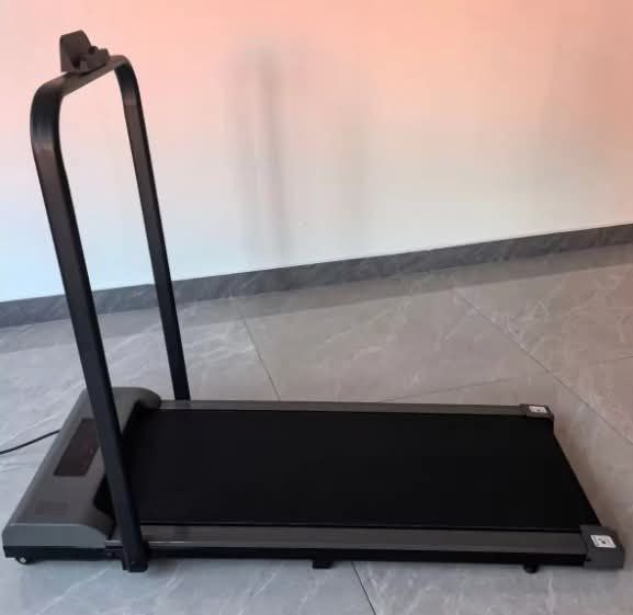 خلّي الرياضة عندك بالبيت أسهل!ماكينة المشي الذكية Preview Image