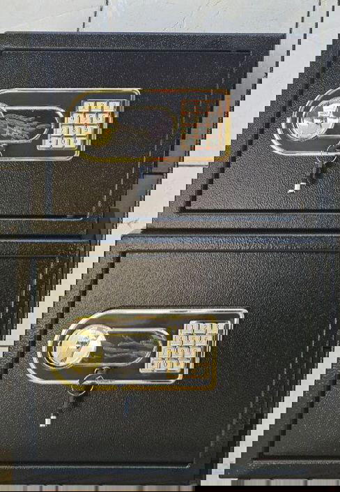 خزنة   Image 4 Preview