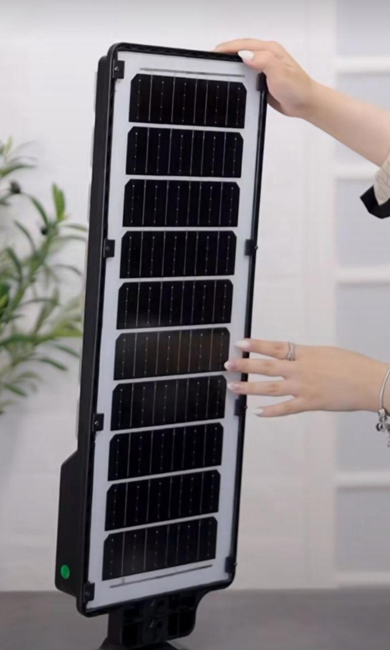 كشاف طاقة شمسية 500 واط فعلي  Preview Image