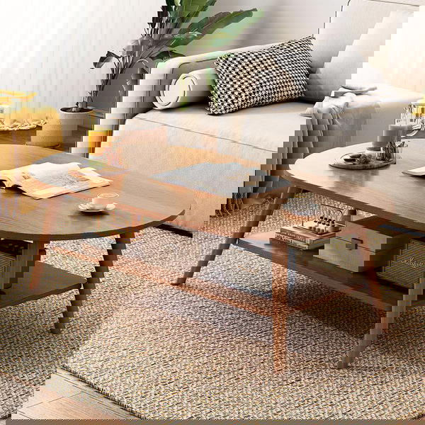 لمنزل عصري ومميز نقم لكم طاولة وسط باحدث التصميمات بنقدملك طاولة وسط خشبية مع رف سفلي بشكل مميز  Image 4 Preview