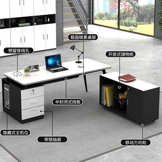 مكتب الكمبيوتر العصري  Preview Image