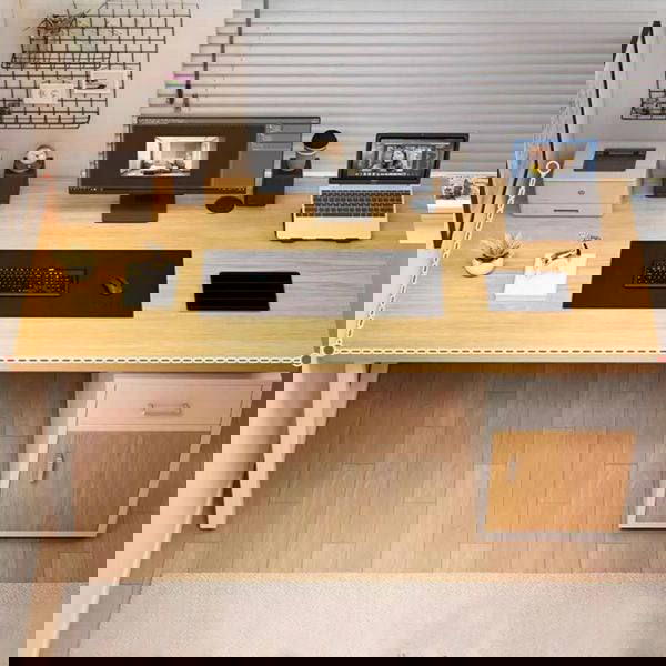 مكتب كمبيوتر بتصميم ريفي-عصري  أناقة، متانة، ومساحة عمل مثالية! Image 4 Preview