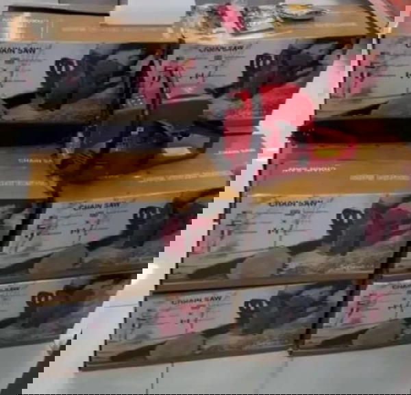 منشار حطب يعمل على البنزين Image 3 Preview