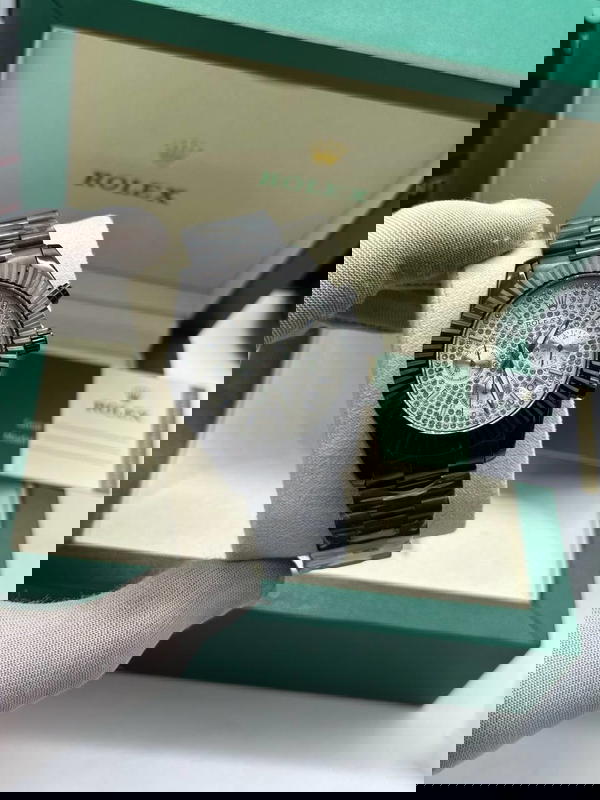 رولكس جميع العقارب الداخلية متحركة مع علبة وكرت وكيس الماركة  Image 8 Preview