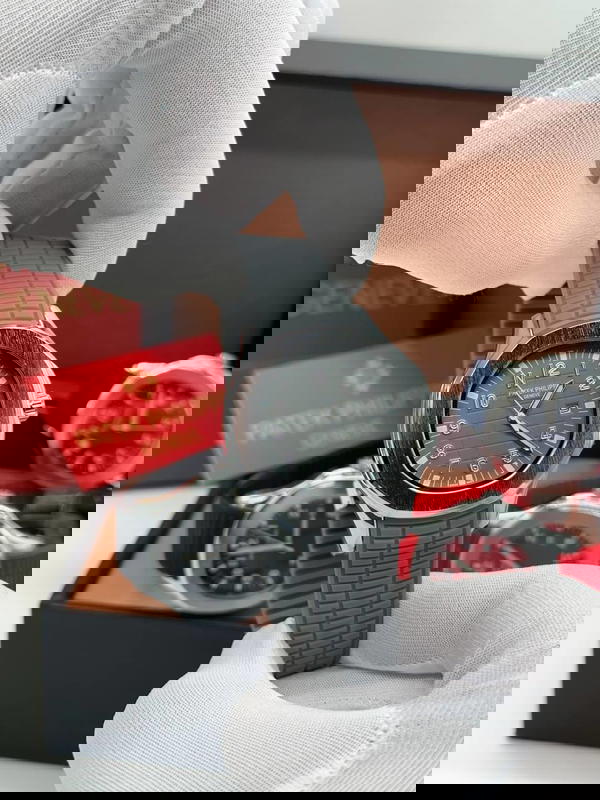 ساعات باتيك فليب  .أجمل الساعات المميزة  Image 2 Preview