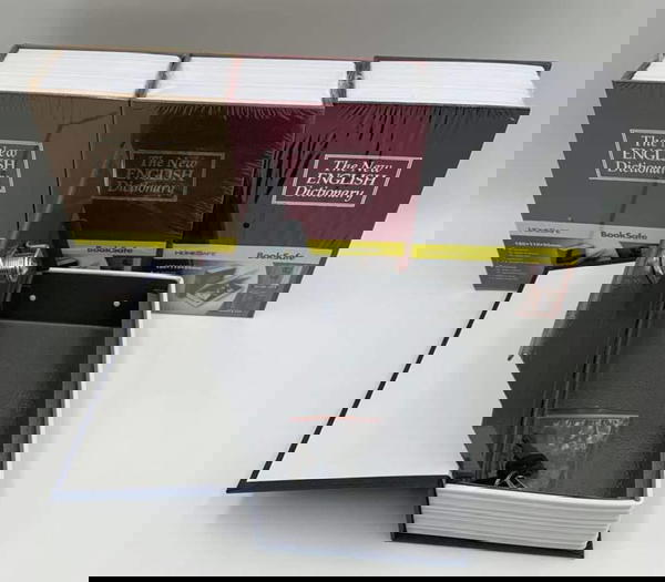 صندوق الخزنة الفولاذي على شكل كتاب  Image 5 Preview