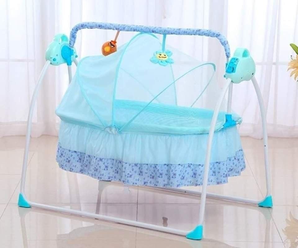 سرير بيبي مميز يعمل بالكهرباء Preview Image