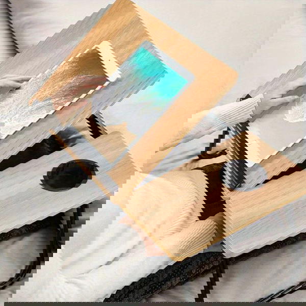 طاولة لابتوب مميزة قابلة للطي والحمل والإمالة Image 1 Preview