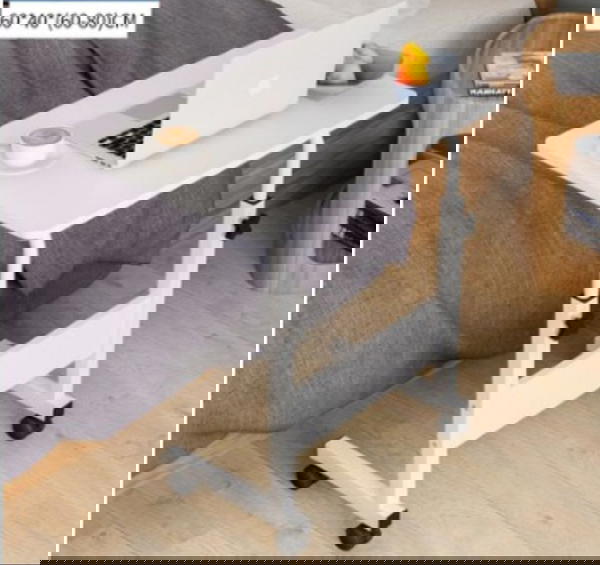 طاولة لابتوب متحركة بعجلاتطاولة جانبية جيدة للمنزل وغرفة المكتب .متعددة الإستخدامات للابتوب ، للقراءة أو للطعام .تخفف آلام الظهر  Image 2 Preview