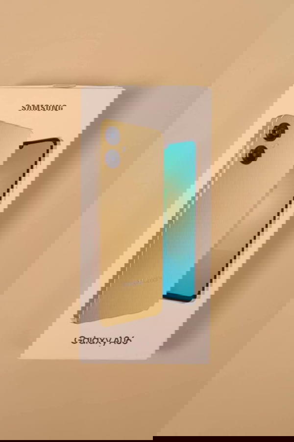 تلفون سامسونج A06 مع 2 هدايا Image 2 Preview