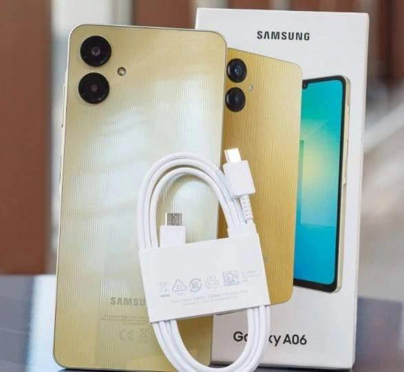 تلفون سامسونج A06 مع 2 هدايا Image 4 Preview