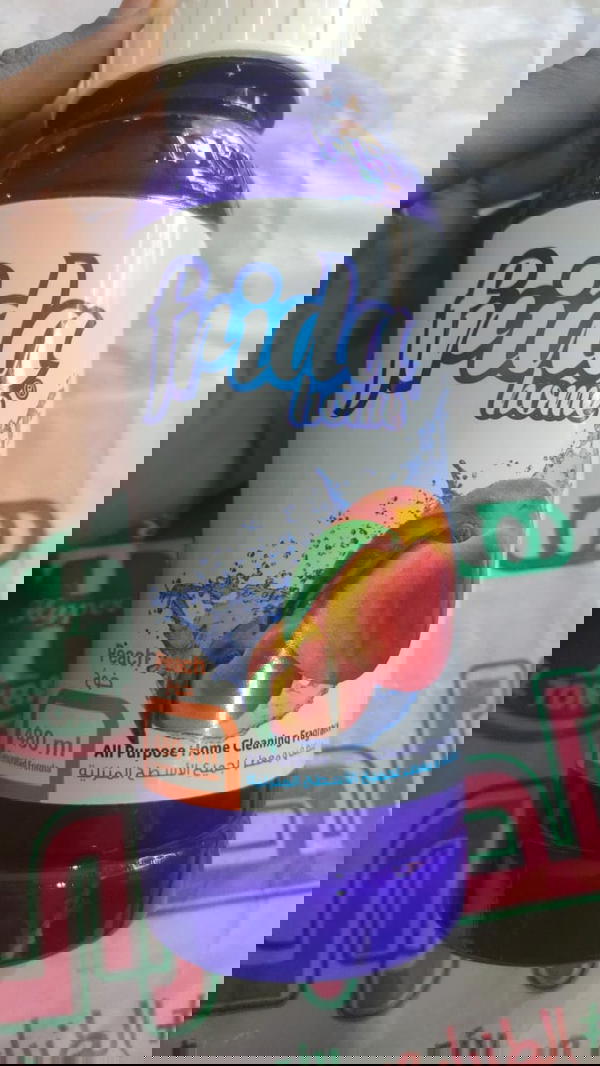 فريدا منظف و معطر لجميع الأسطح المنزلية برائحة الخوخ ٤٨٠مل Image 1 Preview