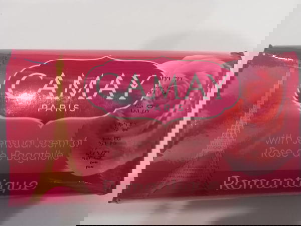 صابونة كامي 165جم بعطر رومانسي من وردة الباغتيل Image 1 Preview
