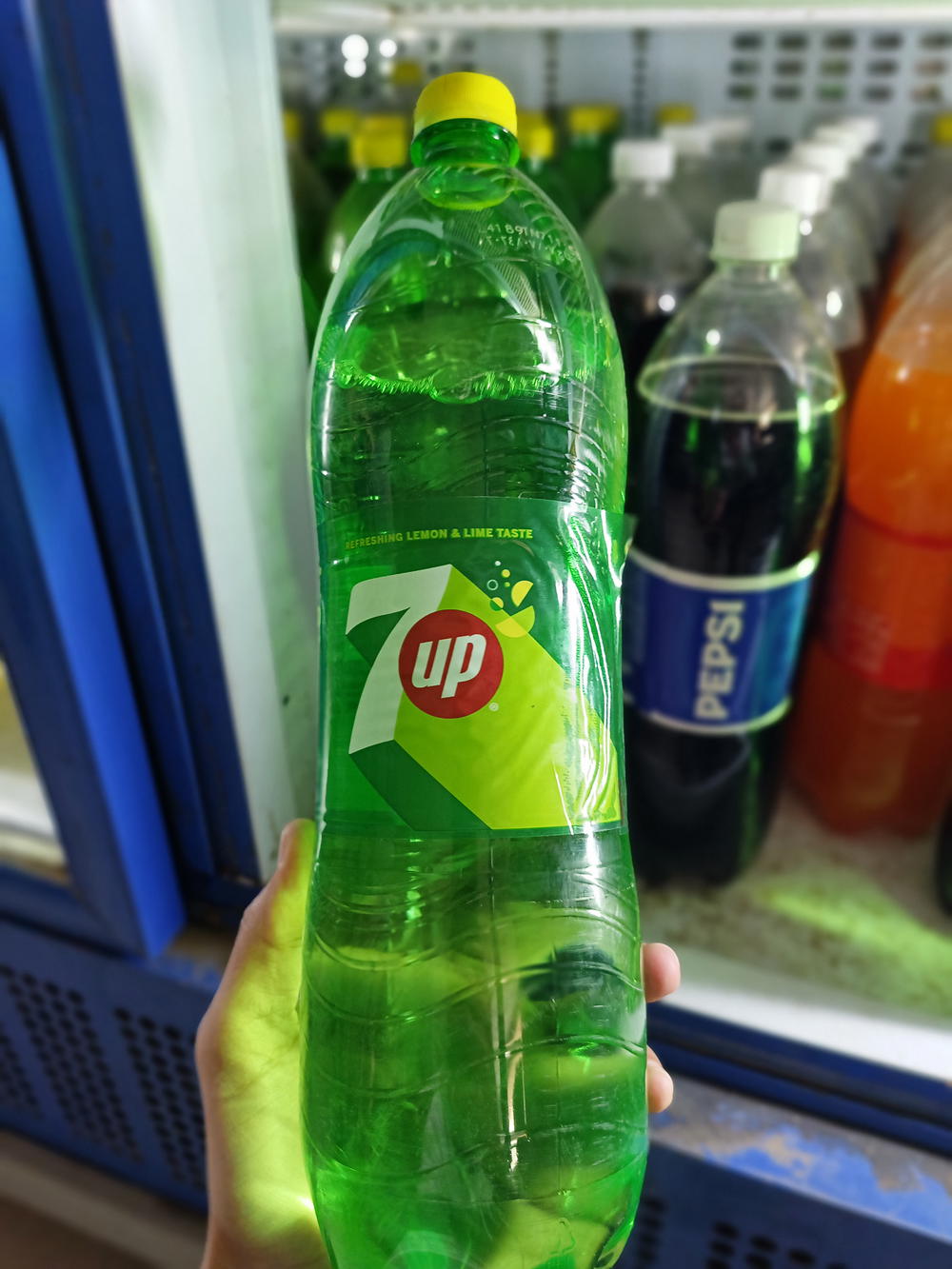 سڤن أب لتر ونص Preview Image