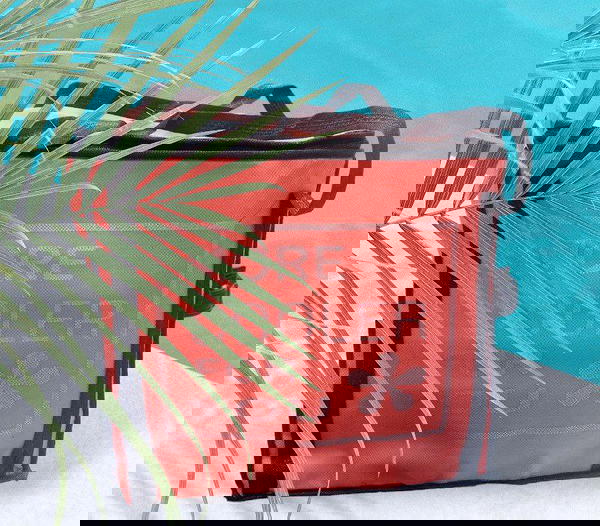 شنطه حراري الوان Image 2 Preview
