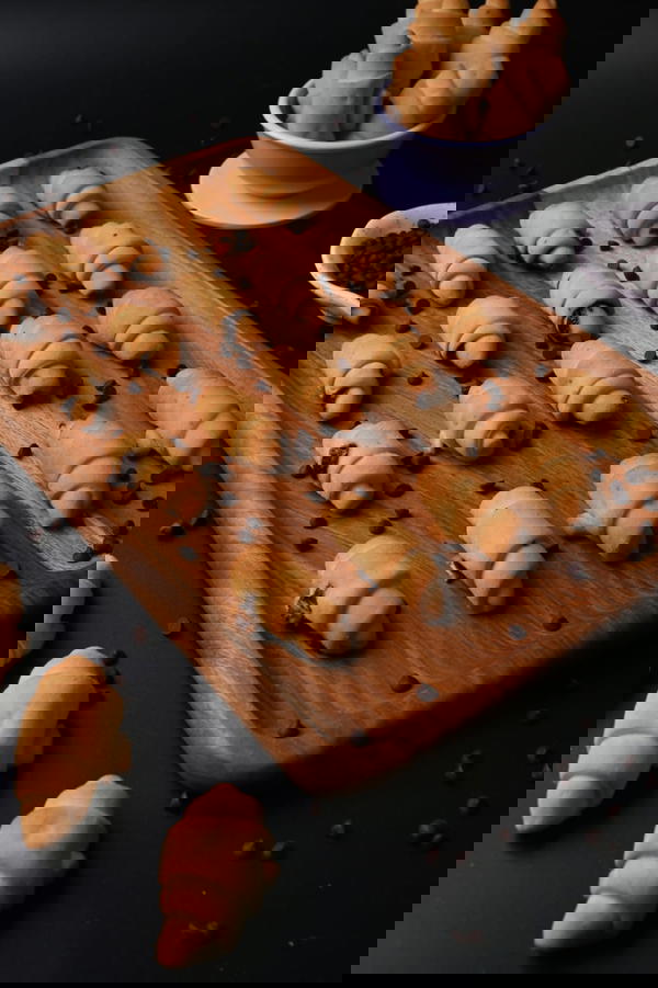 كرواسون بالشيكولاته Image 1 Preview