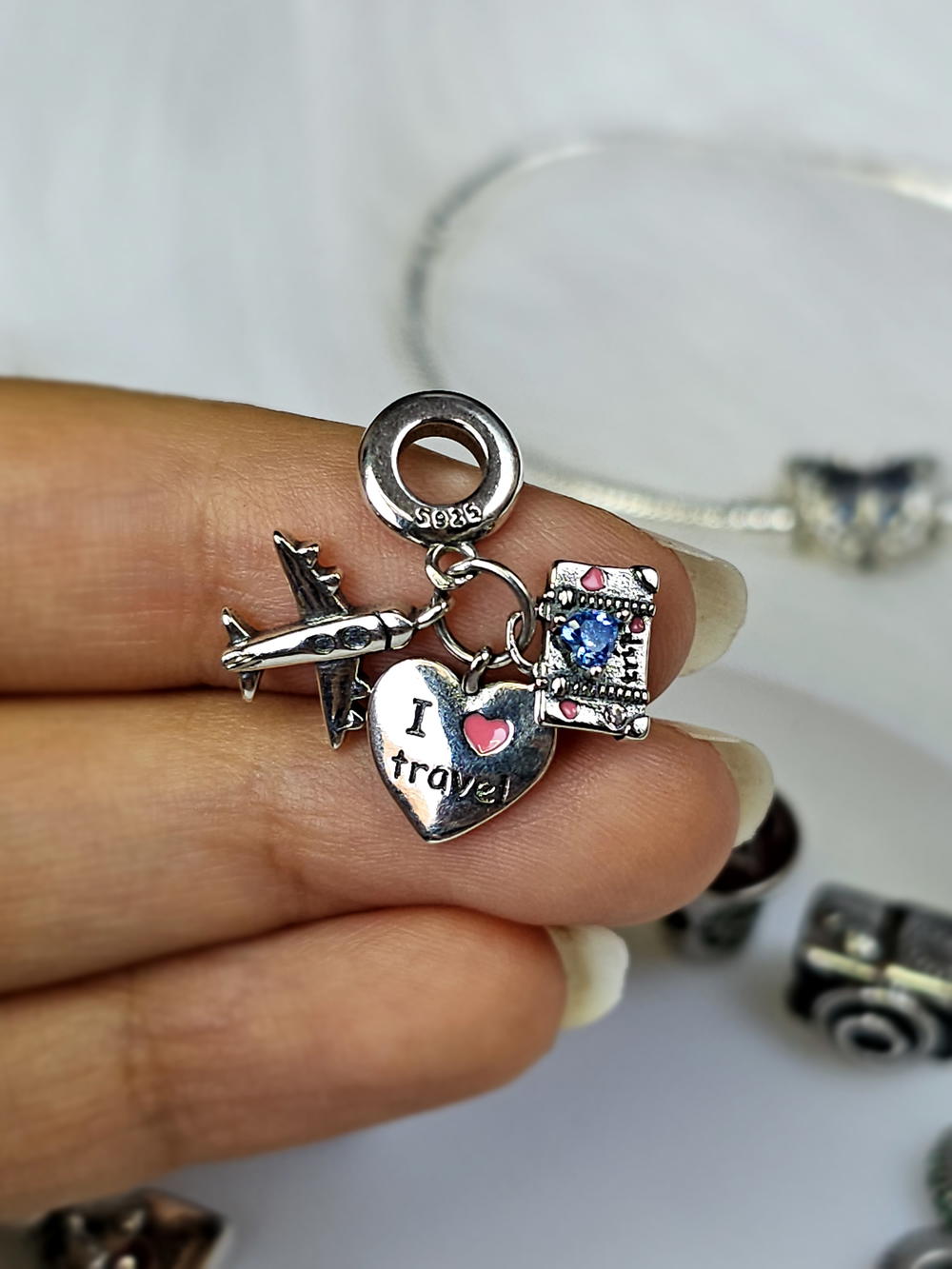 دلاية احب السفر () Ilove travel Charm Preview Image