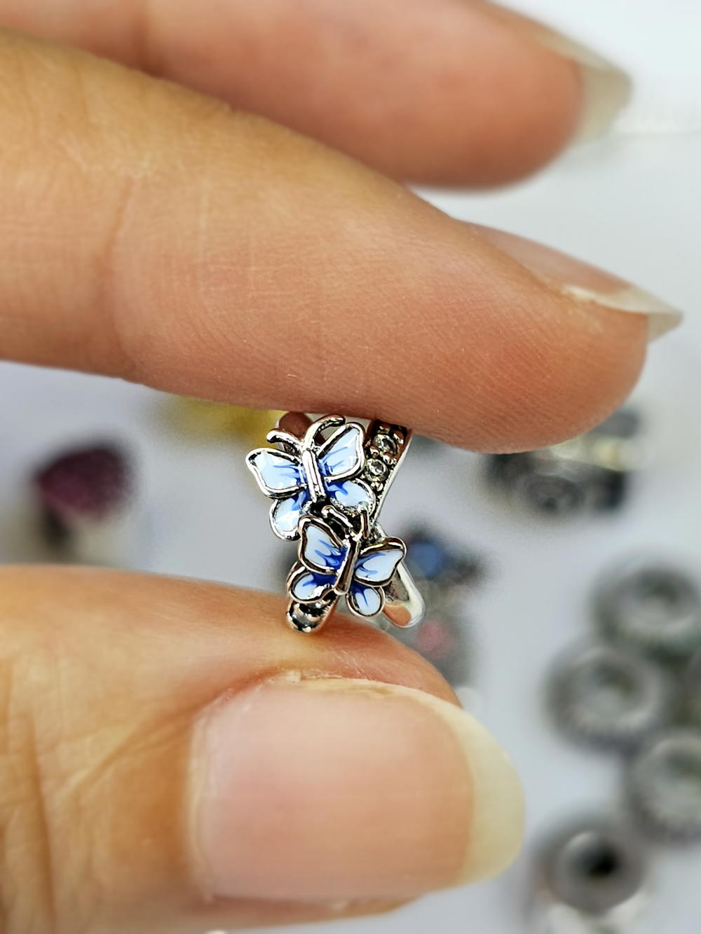 دلاية الفراشتان () blue butterfly charm Preview Image