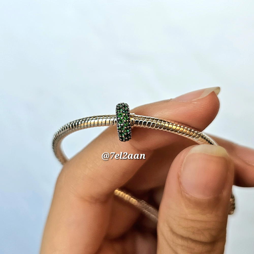 دلاية الفصوص الخضراء () emerald green zircon hoop charm Preview Image