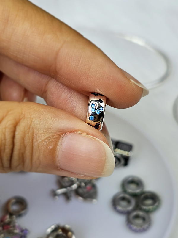 دلاية فراشات دائرية كلبس () Rounded clip butterflies charm Image 4 Preview