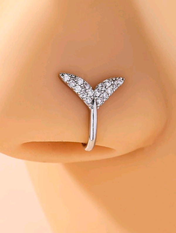 حلق انف ذيل السمكة (قطعة واحدة) (NR1) Fish tail fake nose ring Image 2 Preview