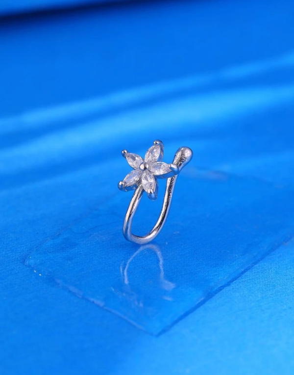 حلق انف وردة كريستال (قطعة واحدة) (NR4) Crystal flower fake nose ring Image 2 Preview
