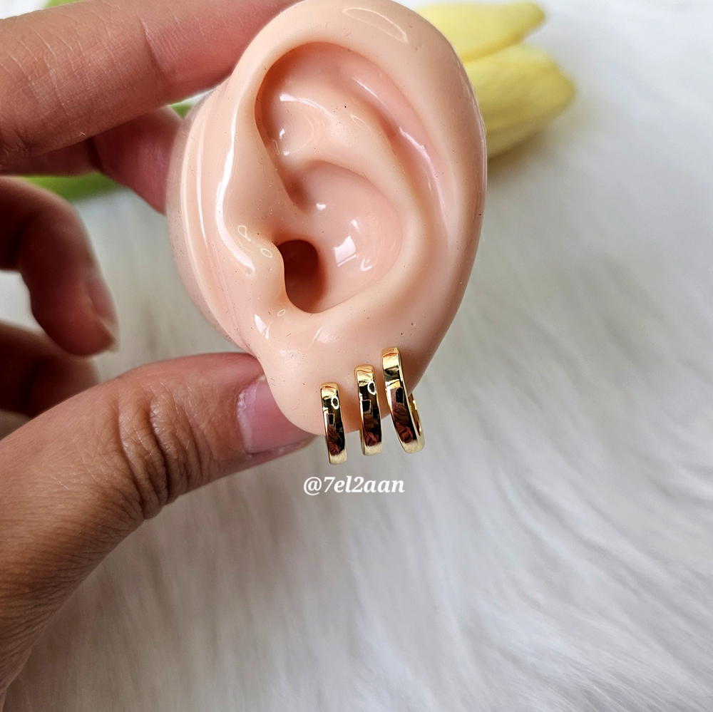 حلقان هووب مضلع(E73) hoop edged earrings Preview Image