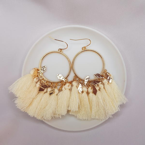 حلقان خيوط و معدن اشكال و الوان مختلفة (E30,31,33,33) Tassel different shapes and colours earrings  Image 2 Preview