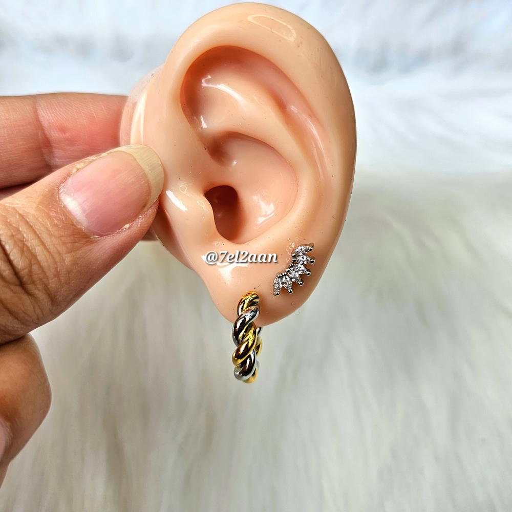 حلق ضفيرة دهبي و فضي()Golden & silver braid earring Preview Image