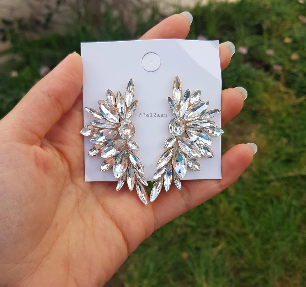 حلق فصوص النصف وردة (WE53) Rhinestones half flower earring Preview Image