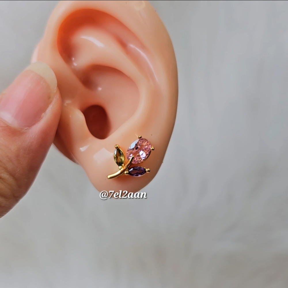 حلق وردة و زيركون بمبي (E58)pink zircon flower stone Preview Image