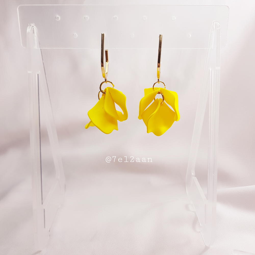 حلق ورق ورد (E12) flower petals earring Preview Image