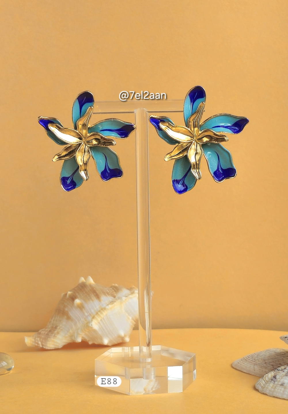 Lili earrings (E88,89) حلق لي لي Preview Image