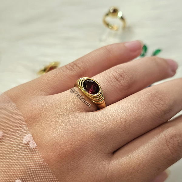 خاتم انيق بفص احمر داكن(R16) Royal red stone ring Image 2 Preview